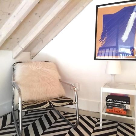 Unique Cottage Retreat Brighton ภายนอก รูปภาพ